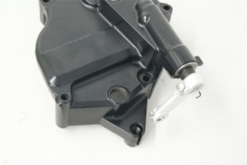 SUZUKI GSX-R 750 WVCW SPROCKET COVER ENGINE