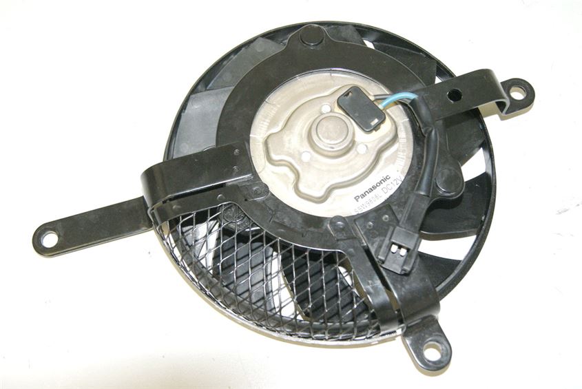 SUZUKI GSX-R 750 WVCW K8 K9 L0 Kühlerlüfter Lüfterrad Kühler Motor Lüftermotor