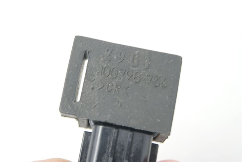 SUZUKI GSX-R 750 WVCW PRESSURE SENSOR 29G1 SENSOR PRESSURE