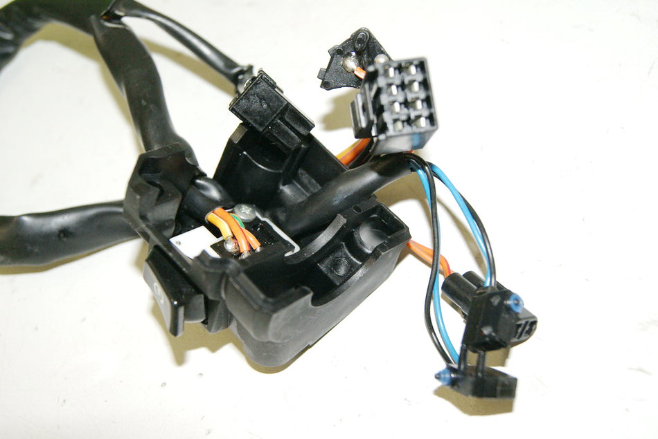 SUZUKI GSX-R 750 WVCW HANDLEBAR SWITCH RIGHT SWITCH