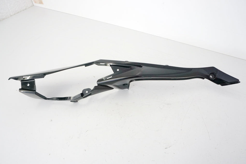 SUZUKI GSX-R 750 WVCW FAIRING REAR LEFT COVER