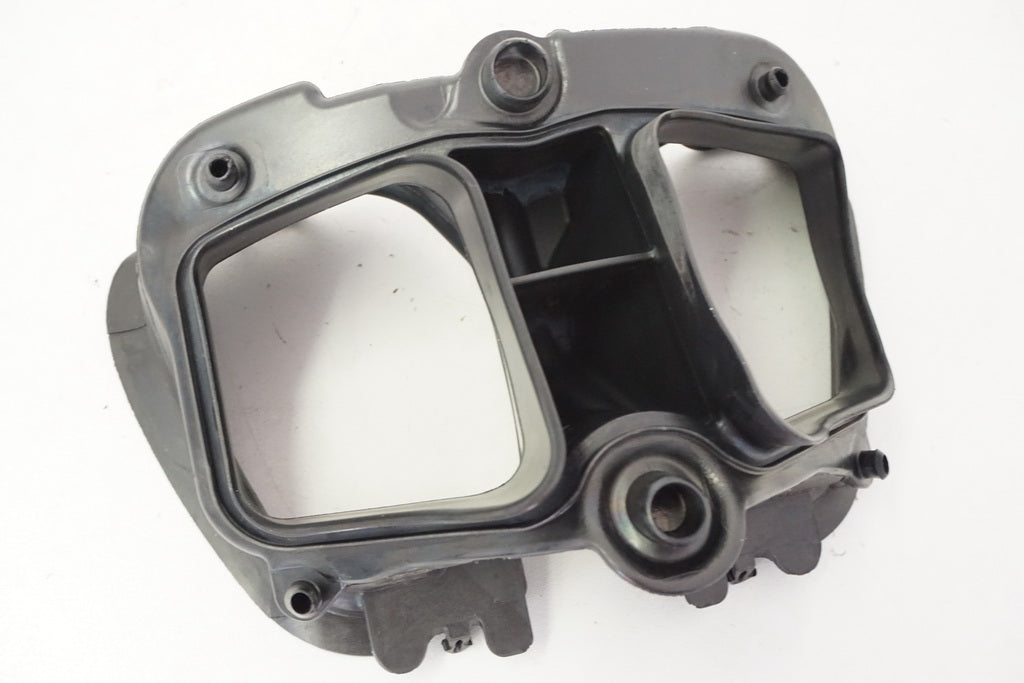 HONDA CBR 600 RR PC40 ABS VERKLEIDUNG LUFTKANAL ABDECKUNG GUMMI