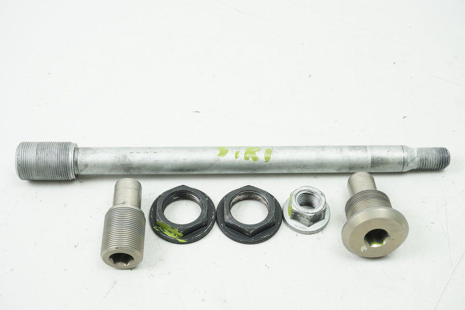 BMW K 1200 R K12R AXLE FORK FRONT SCREWS CENTERING