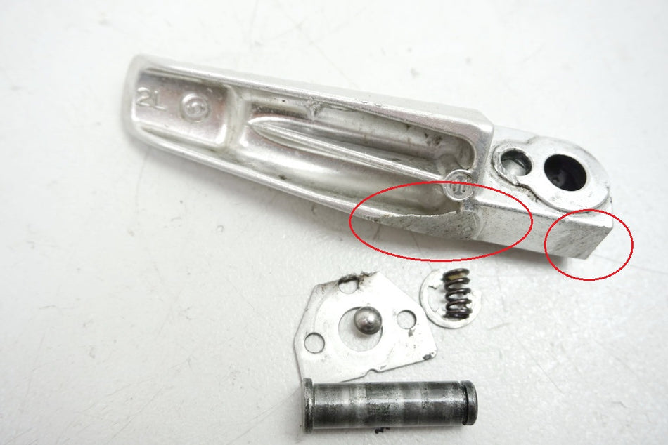 SUZUKI GSX-R 600 WVCV FUßRASTE SOZIUS LINKS FOOTREST