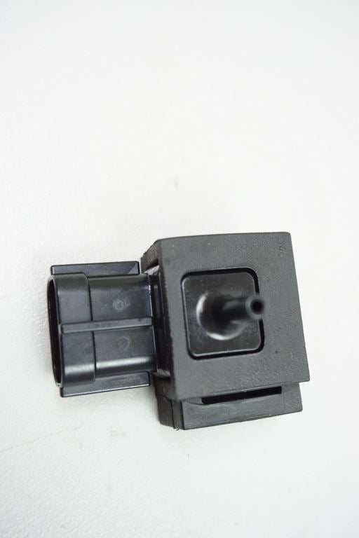 SUZUKI GSX-R 600 WVCV DRUCKSENSOR 29G1 SENSOR PRESSURE DRUCKSENSOR 29G1 SENSOR PRESSURE