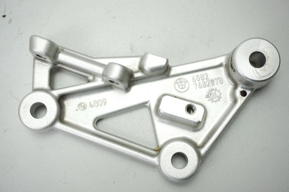 BMW R 1200 S R12S HALTER BREMSPUMPE HINTEN BREMSPEDAL