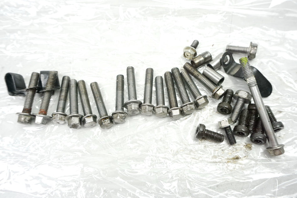 KAWASAKI Z 750 ZR750L SCHRAUBEN LIMADECKEL RITZELABDECKUNG MOTORDECKEL