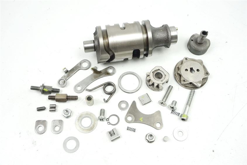 SUZUKI VS 1400 VX51L INTRUDER EJE SELECTOR DE CAMBIOS TRANSMISIÓN