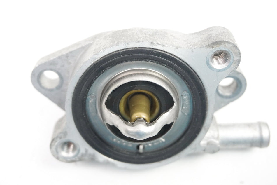 SUZUKI GSX-R 600 WVCE THERMOSTAT THERMOSTATGEHÄUSE