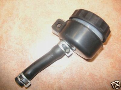 KAWASAKI Z 750 ZR750J DEPOSITO LIQUIDO FRENOS TRASERO 04-06