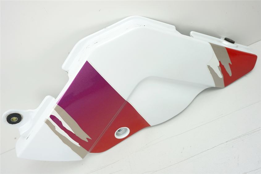SUZUKI GSX-R 750 W GR7BB VERKLEIDUNG RAHMEN RECHTS ABDECKUNG COVER