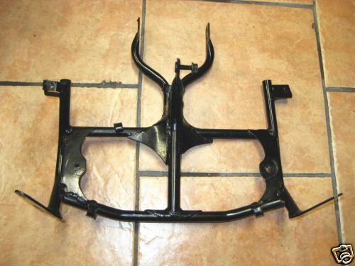 KAWASAKI ZX-10 ZXT00B VERKLEIDUNGSHALTER TRÄGER 87-90