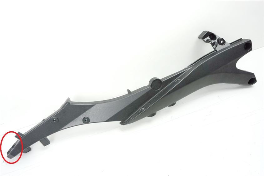 SUZUKI GSX-R 750 WVCW SUBCHASIS TRASERO DERECHO BASTIDOR TRASERO SUBFRAME