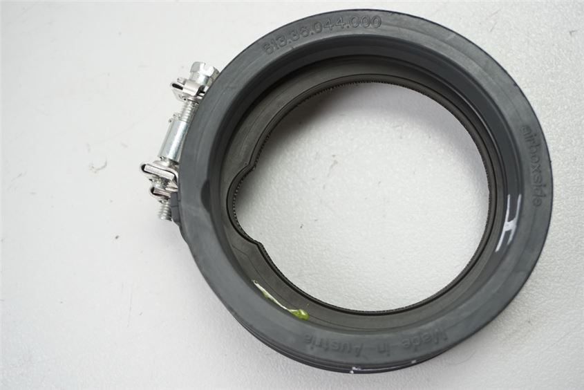 KTM 1290 SUPERDUKE R INTAKE MANIFOLD REAR INTAKE RUBBER