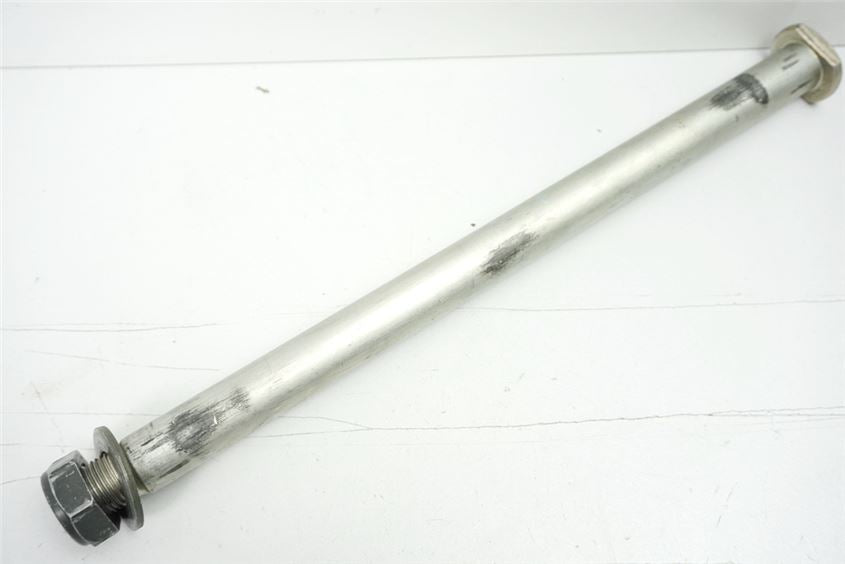 YAMAHA FZS 1000 RN06 FAZER SCHWINGACHSE ACHSE SCHWINGE