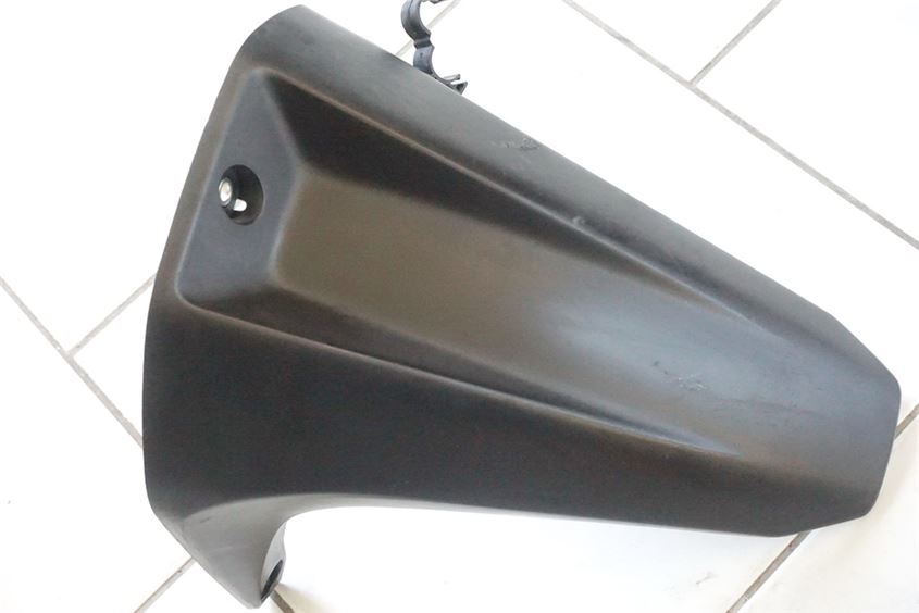 YAMAHA YZF-R 125 RE06 CUBRE RUEDA TRASERA BASCULANTE GUARDABARROS