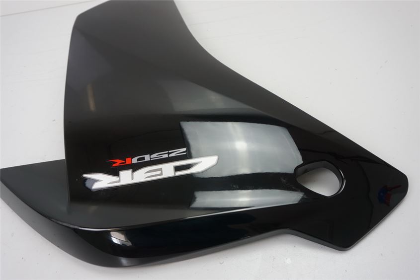 HONDA CBR 250 R MC41 SIDE FAIRING LEFT COWLING FAIRING SIDE PANEL