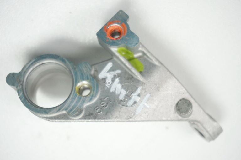 YAMAHA XVS 950 A VN02 MIDNIGHT STAR BRACKET SPEEDO SENSOR CARRIER