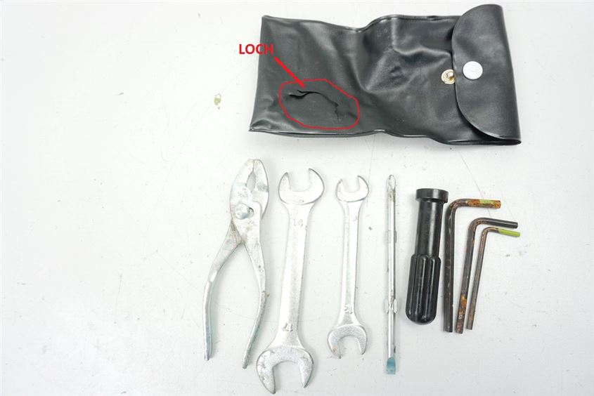 YAMAHA XVS 950 A VN02 MIDNIGHT STAR TOOL KIT