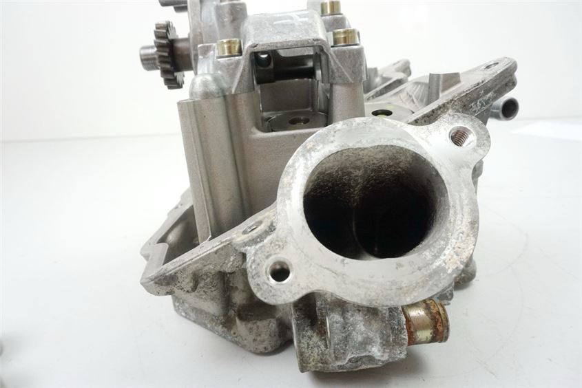 APRILIA ETV 1000 CAPO NORD ZYLINDERKOPF HINTEN CYLINDER HEAD