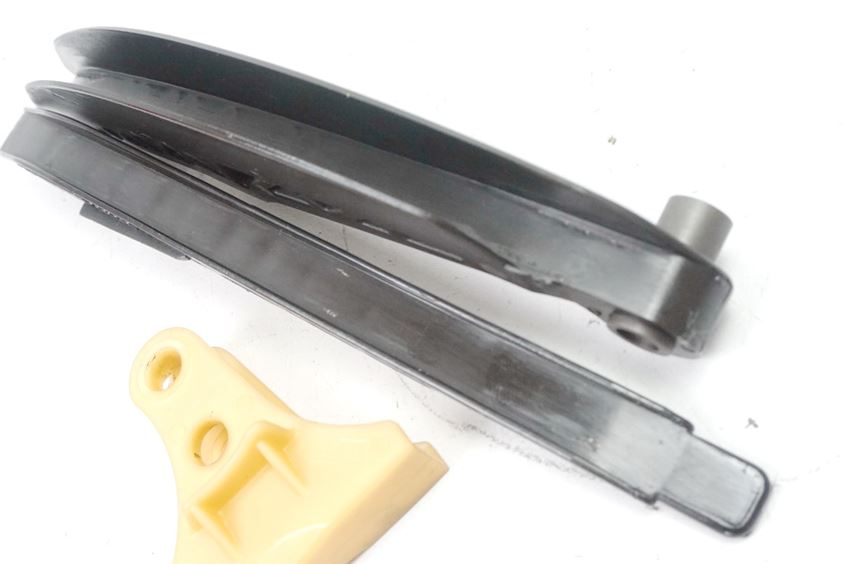 APRILIA ETV 1000 CAPO NORD GLEITSCHIENEN VORN STEUERKETTE LAUFSCHIENEN
