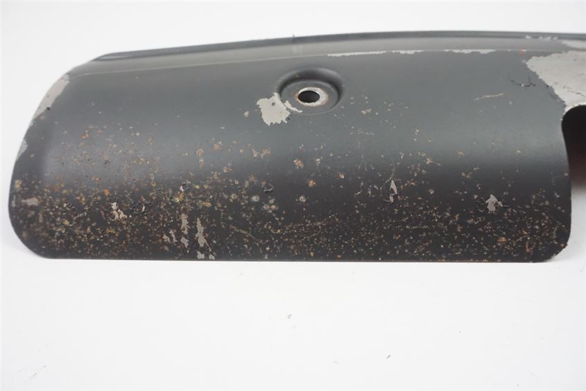 APRILIA ETV 1000 CAPO NORD HITZESCHUTZ BLENDE AUSPUFF RECHTS COVER
