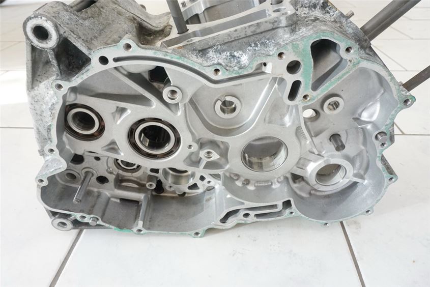 APRILIA ETV 1000 CAPO NORD ENGINE CRANKCASE ENGINE BLOCK CRANKCASE