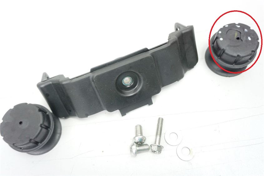 YAMAHA XVS 950 A VN02 MIDNIGHT STAR SOPORTE DEPÓSITO TRASERO GOMAS