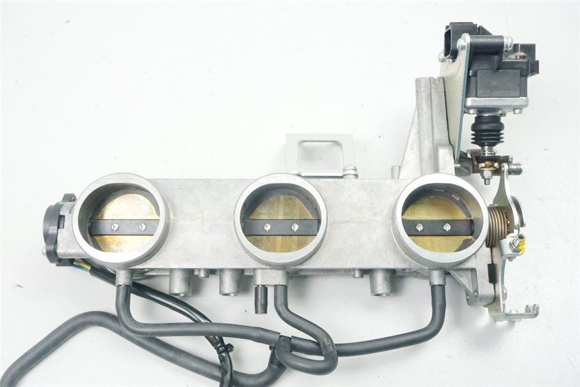 TRIUMPH TIGER 1050 115NG EINSPRITZANLAGE INJECTION DROSSELKÖRPER