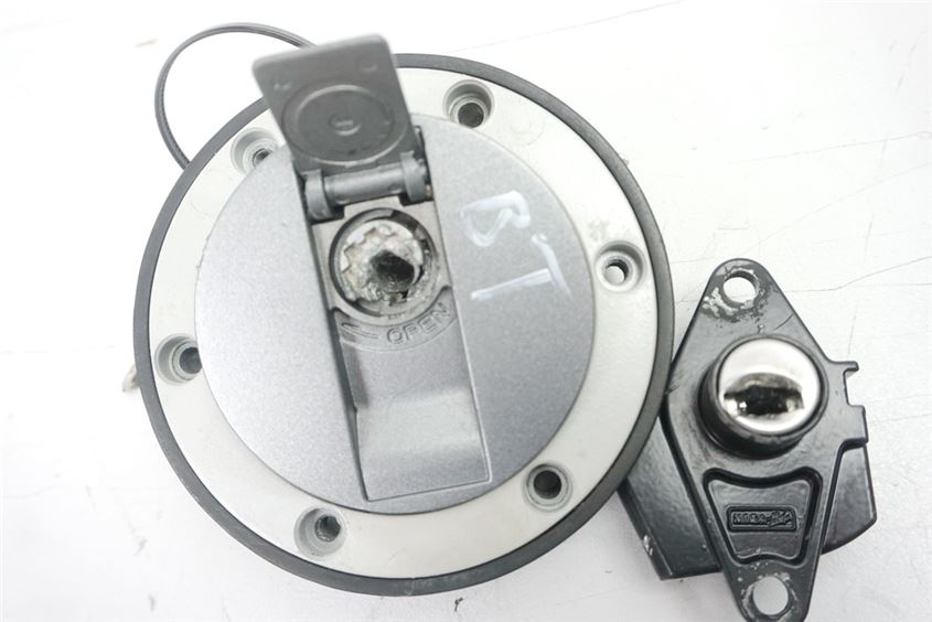 TRIUMPH TIGER 1050 115NG TANKDECKEL