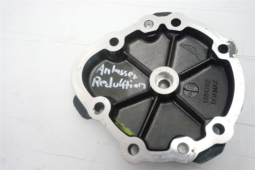 TRIUMPH TIGER 1050 115NG MOTORDECKEL RECHTS FREILAUF COVER MOTOR
