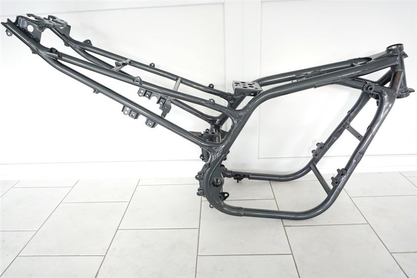KAWASAKI ZR-7 ZR750F FRAME & TITLE - ACCIDENT-FREE