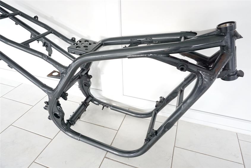 KAWASAKI ZR-7 ZR750F FRAME & TITLE - ACCIDENT-FREE