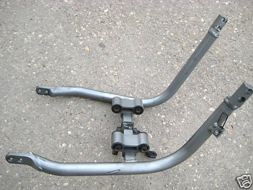 KAWASAKI ZZR 1100 C ZXT10C SUBFRAME ENGINE 90-92