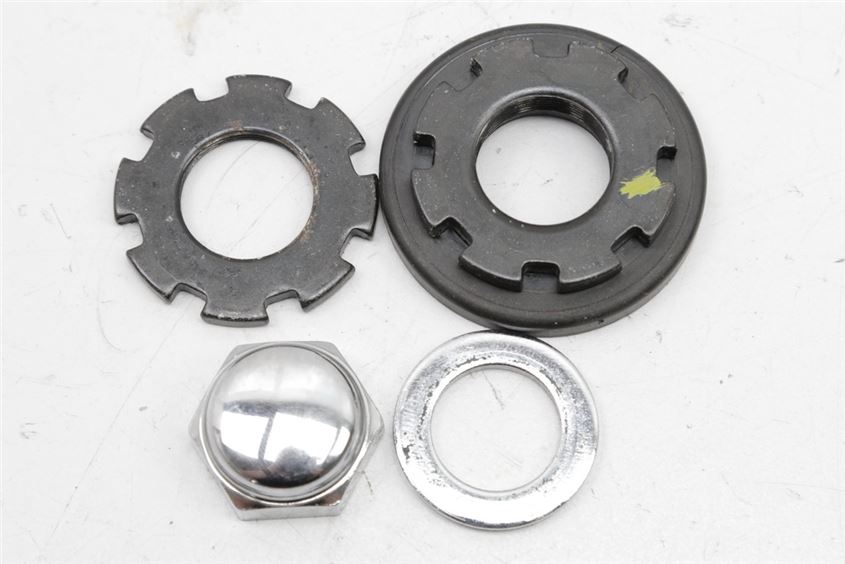 KAWASAKI ZR-7 ZR750F NUT LOCK STEERING HEAD TRIPLE CLAMP