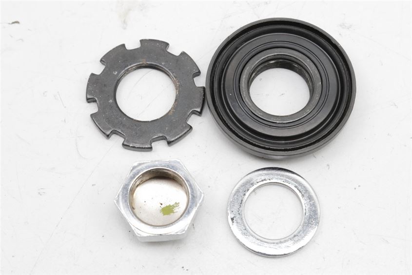 KAWASAKI ZR-7 ZR750F NUT LOCK STEERING HEAD TRIPLE CLAMP