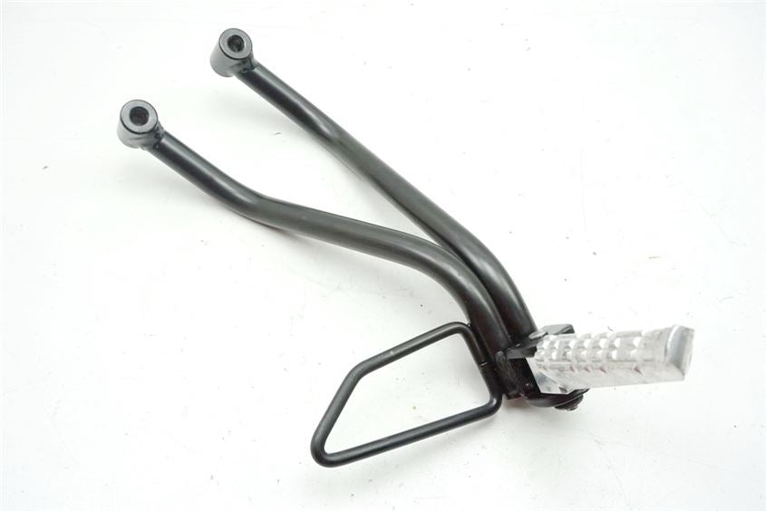 YAMAHA YZF-R 125 RE06 FUßRASTENANLAGE SOZIUS RECHTS HALTER FUßRASTE FOOTREST
