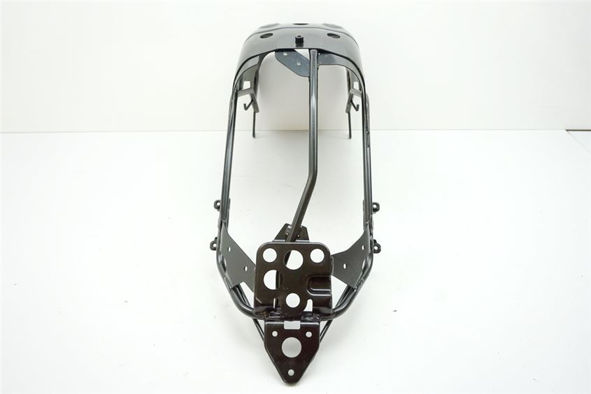 SUZUKI VL 800 C WVBM JS1BM11 INTRUDER HECKRAHMEN RAHMENHECK SUBFRAME FENDER HALTER
