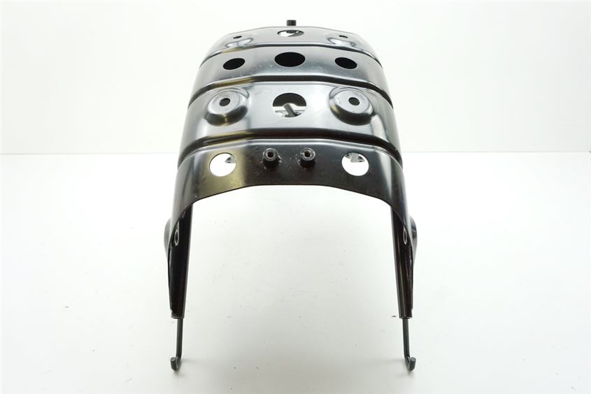 SUZUKI VL 800 C WVBM JS1BM11 INTRUDER REAR FRAME SUBFRAME FENDER BRACKET