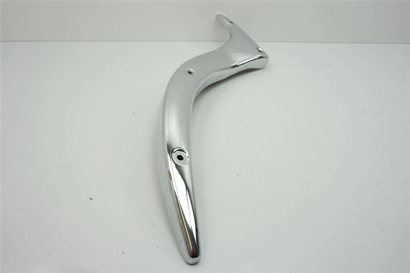 SUZUKI VL 800 C WVBM JS1BM11 INTRUDER SOPORTE GUARDABARROS DERECHO ABRAZADERA CUBIERTA