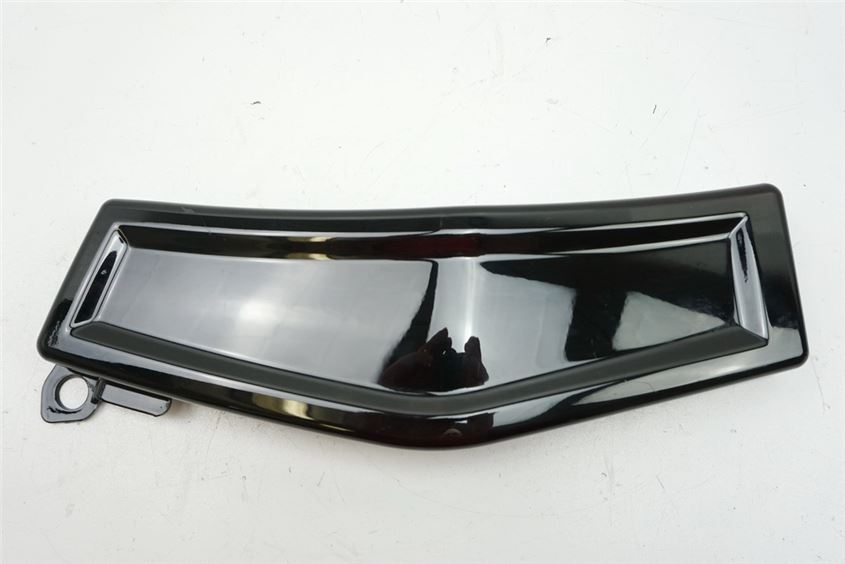 SUZUKI VL 800 C WVBM JS1BM11 INTRUDER TAPA IZQUIERDA BASCULANTE CARENADO