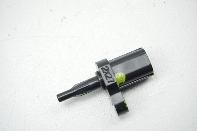 SUZUKI VL 800 C WVBM JS1BM11 INTRUDER SENSOR DE TEMPERATURA AIRBOX