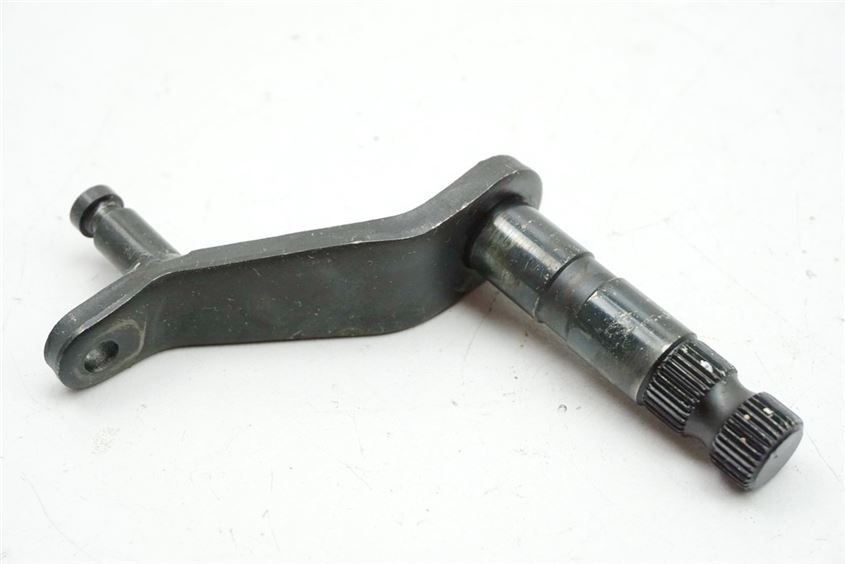 SUZUKI VL 800 C WVBM JS1BM11 INTRUDER HALTER BREMSPEDAL AUFNAHME WELLE