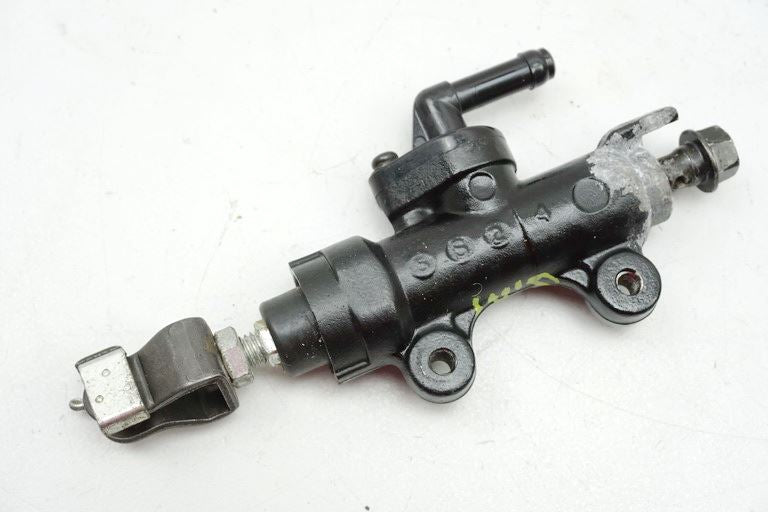 HONDA CBF 500 PC39 CILINDRO FRENO TRASERO BOMBA DE FRENO
