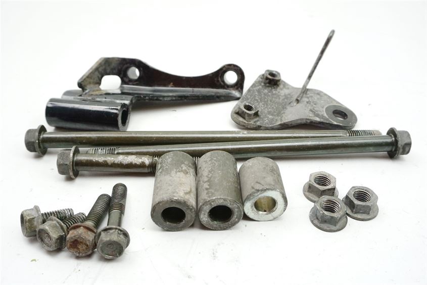 HONDA VT 750 C2 SHADOW RC44 SOPORTE MOTOR EJE PERNO SOPORTE MOTOR