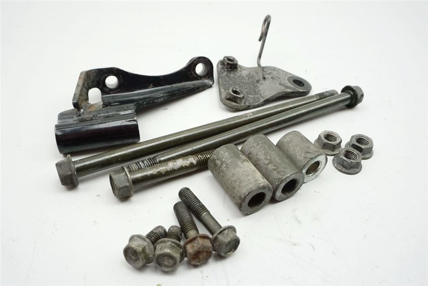 HONDA VT 750 C2 SHADOW RC44 SOPORTE MOTOR EJE PERNO SOPORTE MOTOR