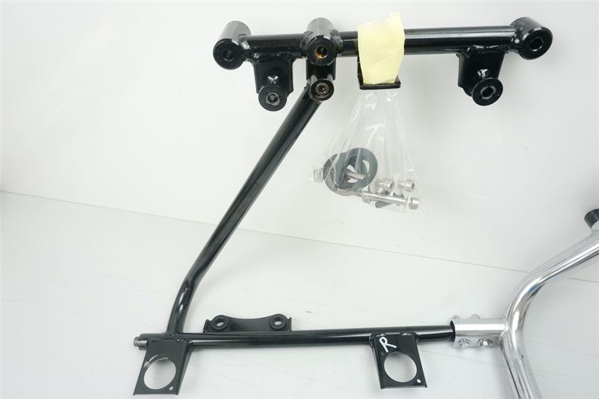 KAWASAKI VN 1500 CLASSIC TOURER VNT 50G SOPORTE MALETA DERECHO DEFENSA BARRA PROTECTORA