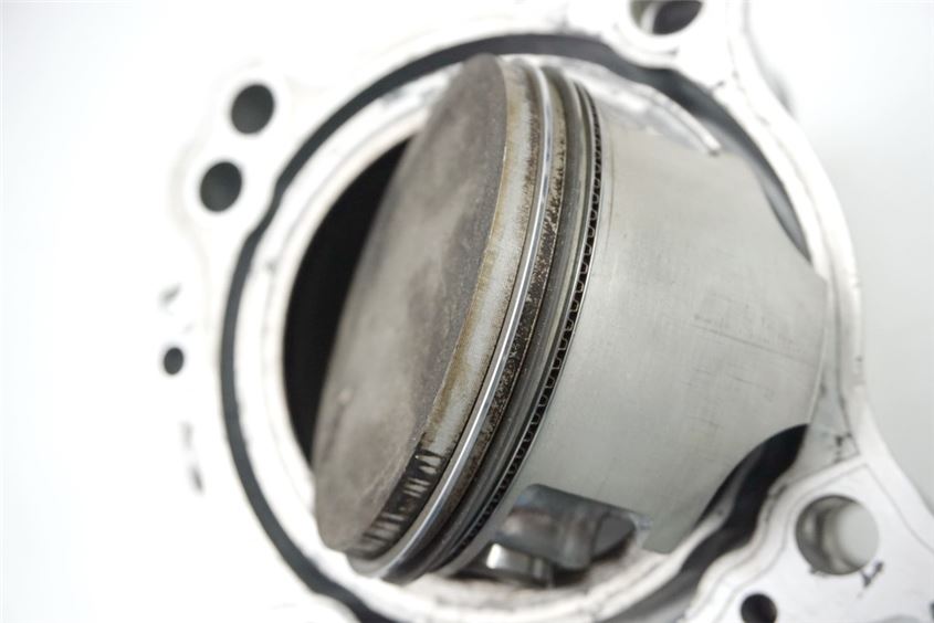 SUZUKI SV 650 AV ZYLINDER HINTEN KOLBEN PISTON CYLINDER REAR