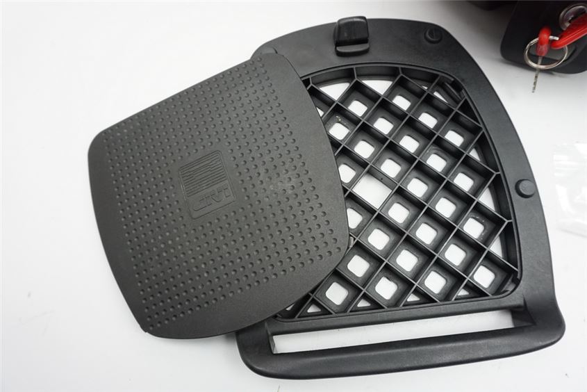 GIVI TOPCASE MONOLOCK PLACA PORTAEQUIPAJES