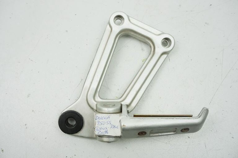 DUCATI 750 SS 750 SC - FUßRASTENANLAGE SOZIUS LINKS